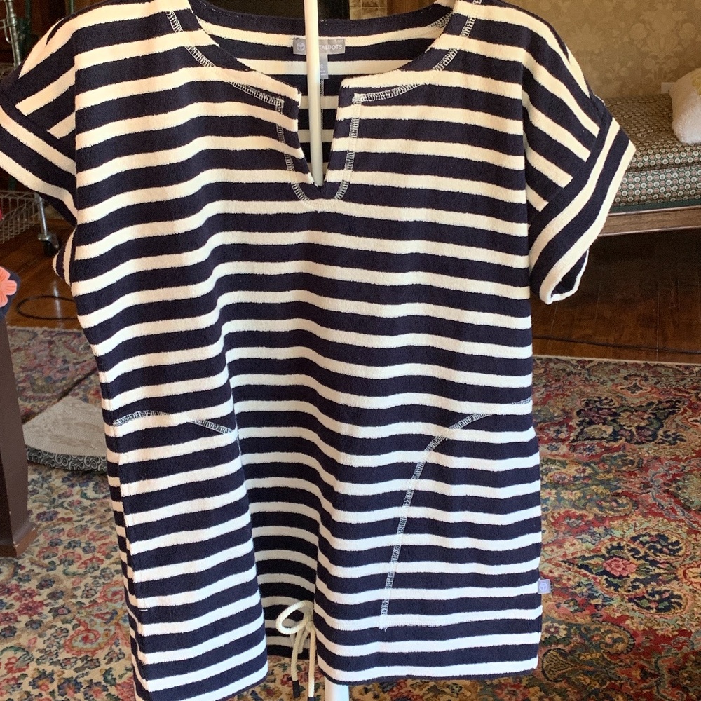 T by Talbots 2022 terry top with pockets. Never worn